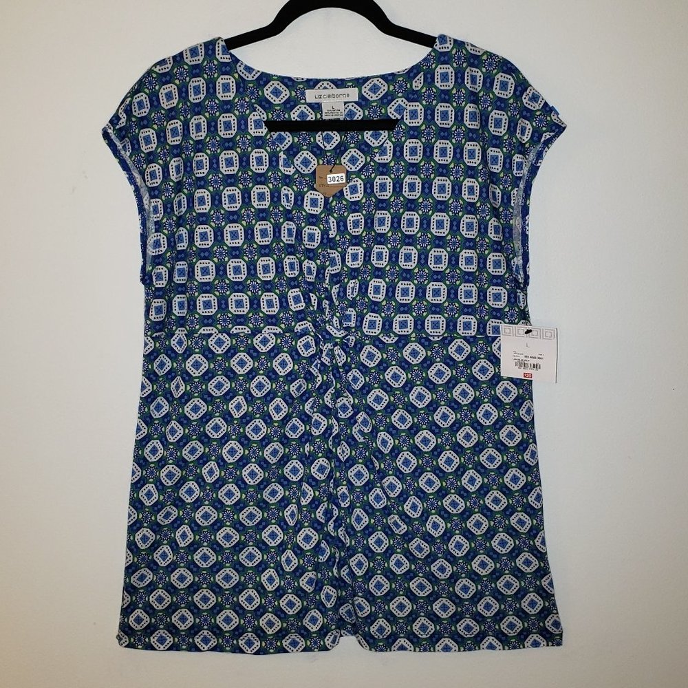 (NWT) Liz Claiborne Blue/Green/White Geometric Top.  Size L.